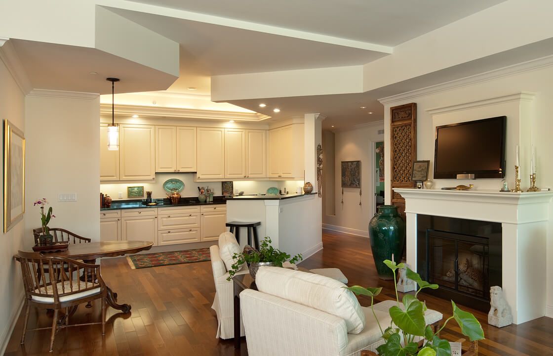 Chateau At Moorings Park
