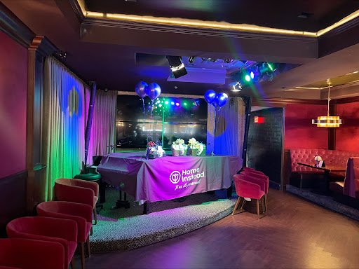 A vibrant nightclub stage ready for an evening of entertainment.