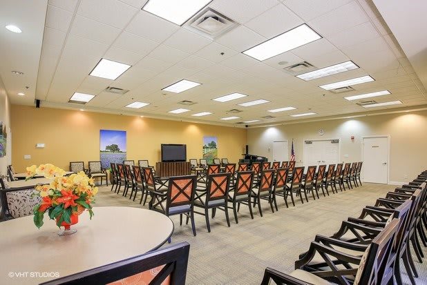 The Waterford on Highland Colony