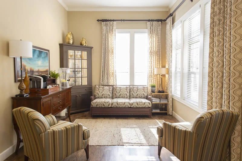 Azalea Gardens Memory Care & Transitional Assisted Living