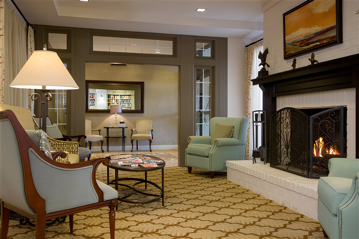 Assisted Living At Patriots Colony