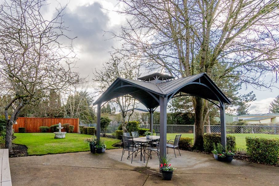 Oaktree Residential Living