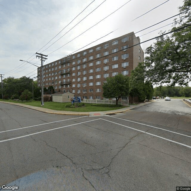 Riverview Manor