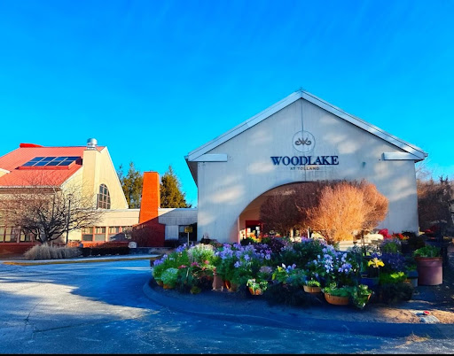 Woodlake At Tolland Rehabilitation & Nursing Cente
