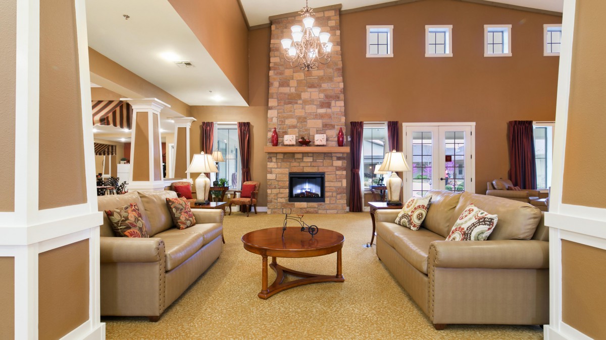 River Oaks Assisted Living & Memory Care