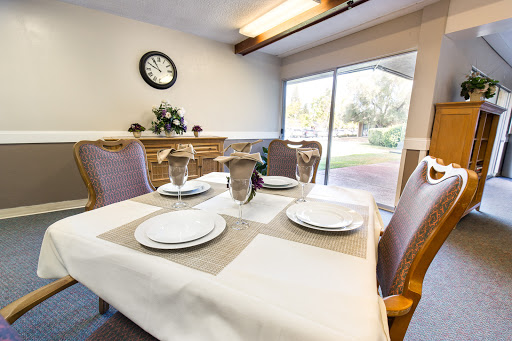 Windsor Elk Grove Care And Rehabilitation Center