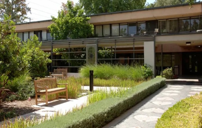 Eisenberg Vlg Of The La Jewish Home For The Aging