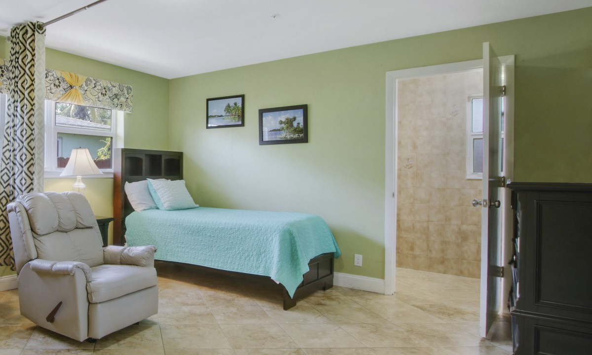 Hibiscus Palace Assisted Living Facility
