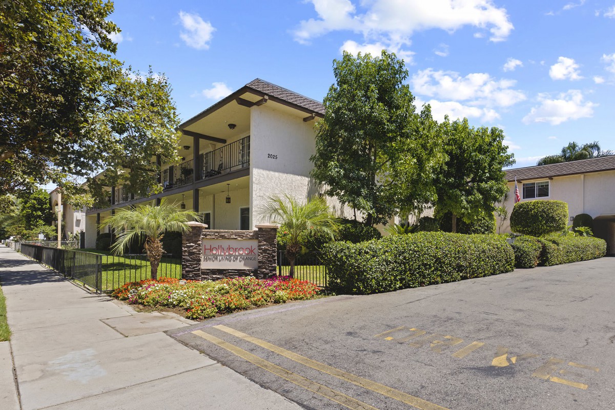 Hollybrook Senior Living Of Orange
