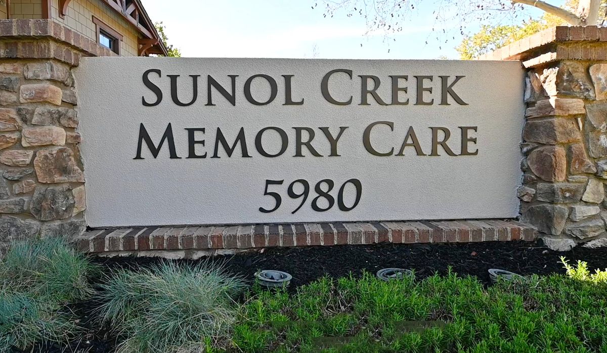 Sign for Sunol Creek Memory Care at 5980.
