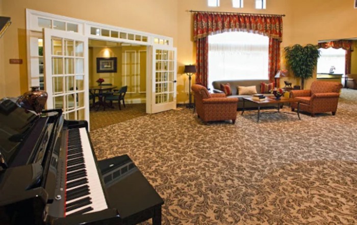 Laurel Court