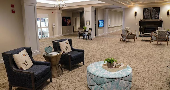 Assisted Living At Lakeside Village