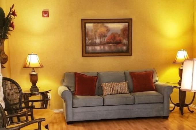 Silver Leaf Assisted Living at Graystone