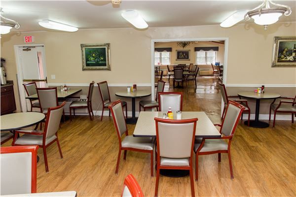 Fountainbleau Lodge