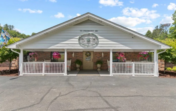 Letcher Manor