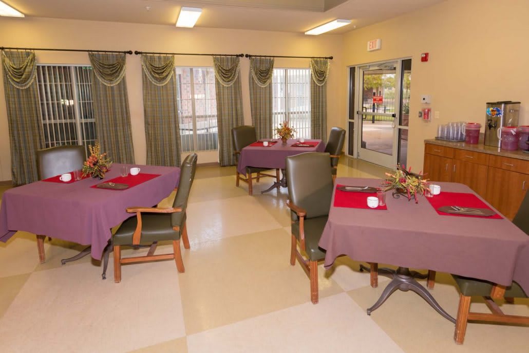 Legend Oaks Healthcare and Rehabilitation - Ennis