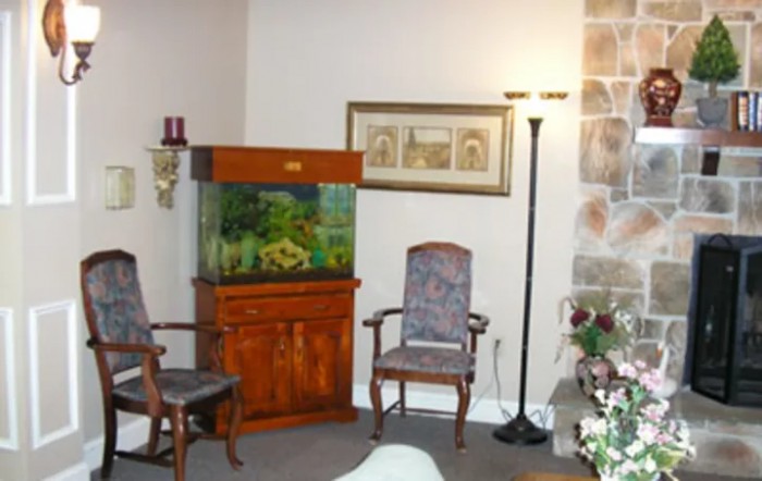 Greenhills Manor