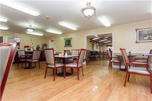 Fountainbleau Lodge