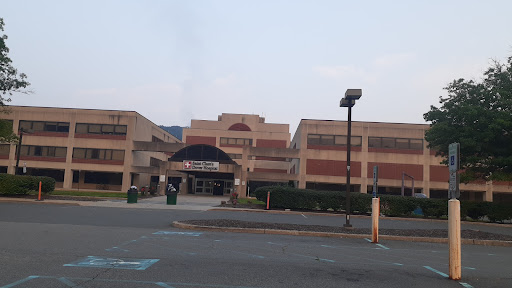An exterior view of a hospital facility.