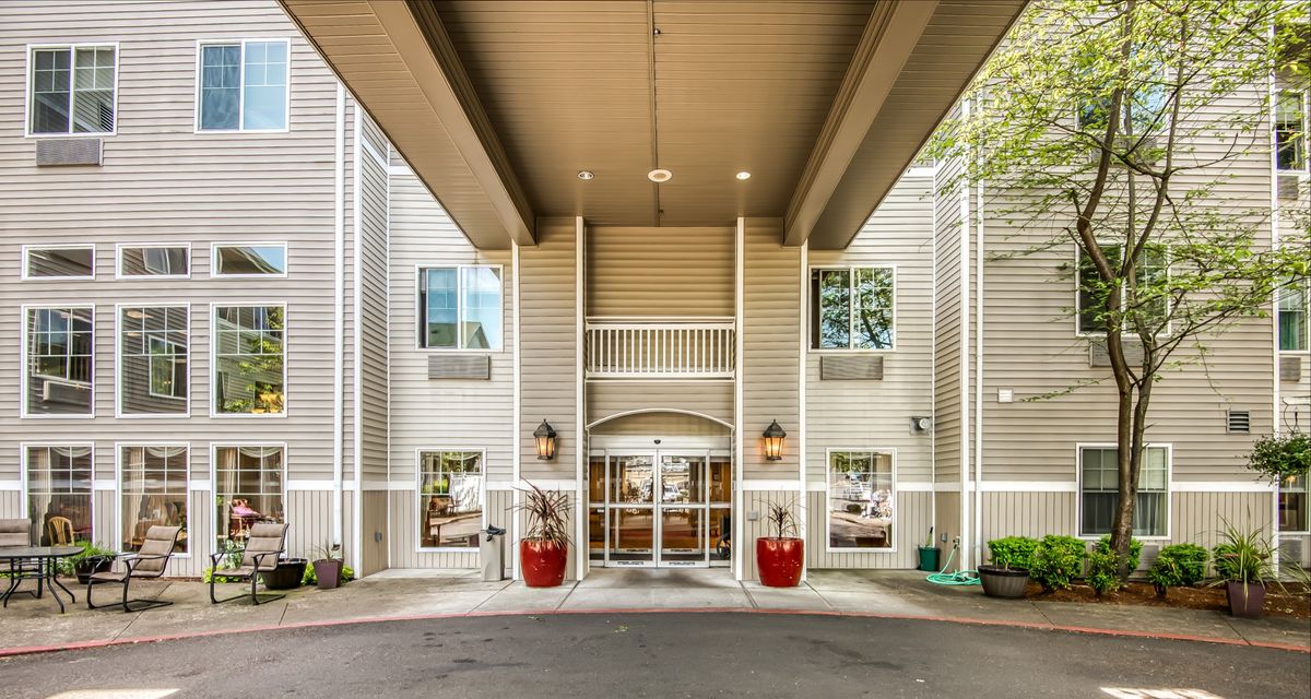 Raleigh Hills Assisted Living