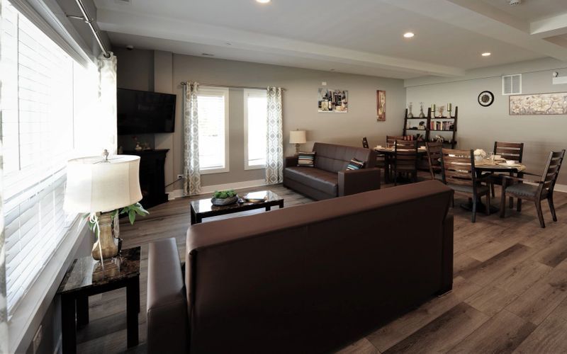 Gurnee Manor