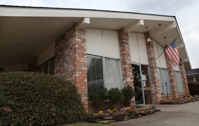 Claiborne Healthcare Center