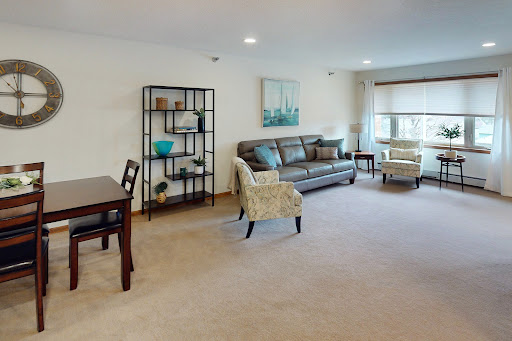 Cerenity Care Center - White Bear Lake
