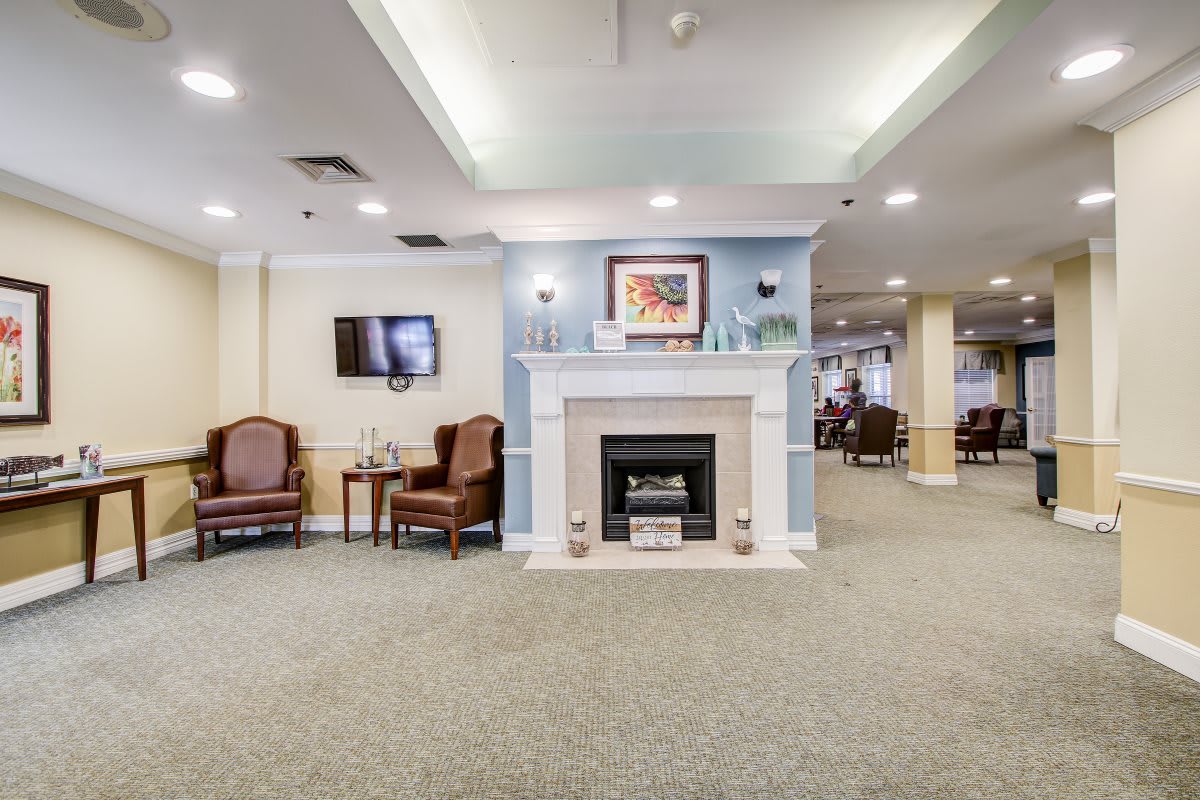 Charter Senior Living at Woodholme Crossing