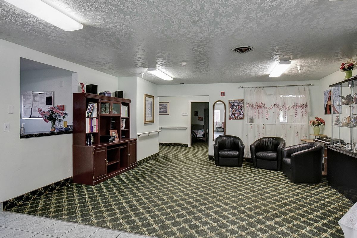 Tabor Crest Residential Care Community