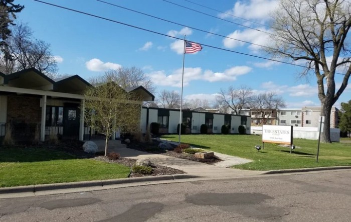 The Estates At Fridley
