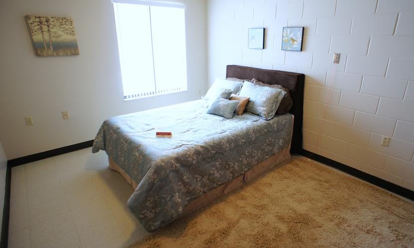 Edgewater Manor