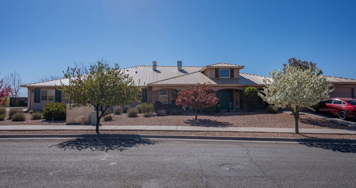 Bee Hive Homes Of Santa Fe