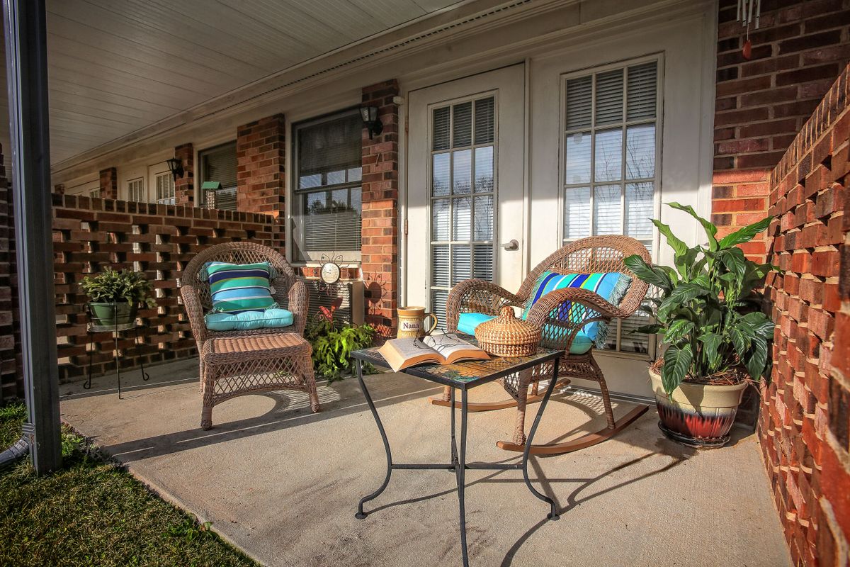 Dogwood Gardens Senior Living