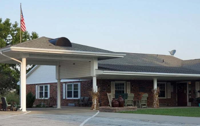 Lakeside Suites