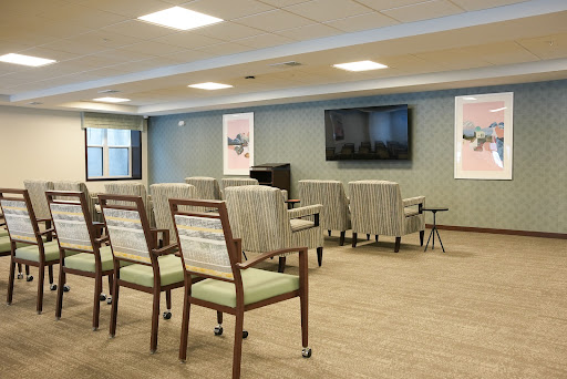 Round Lake Senior Living