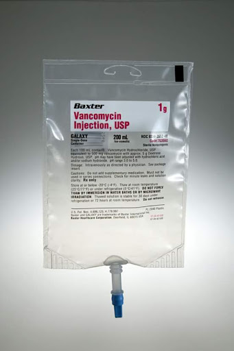 A bag of Vancomycin Injection, used as an antibiotic treatment.