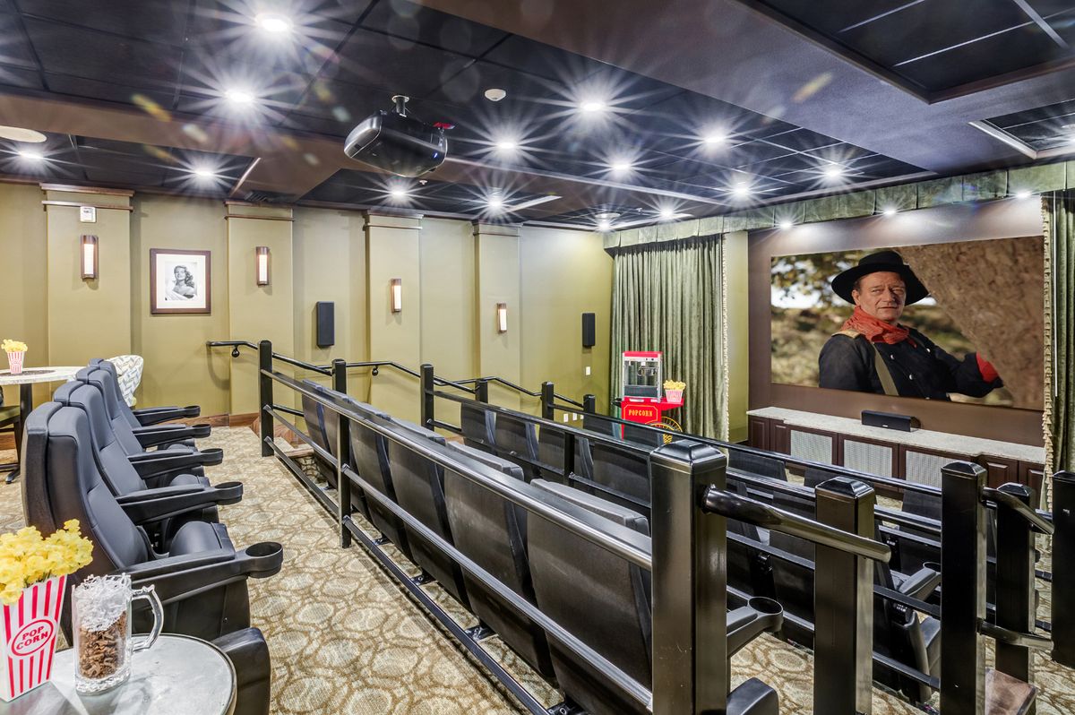 Summerville Estates Gracious Retirement Living