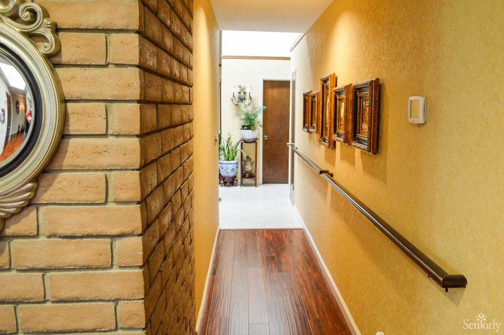 Dry Creek Guest Home