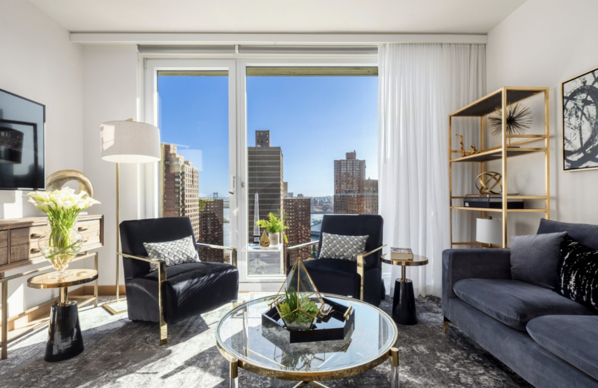 Inspir Embassy Row
