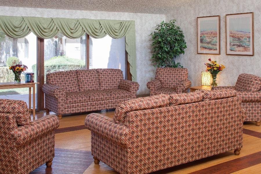 Mission Arch Care and Rehabilitation Ctr