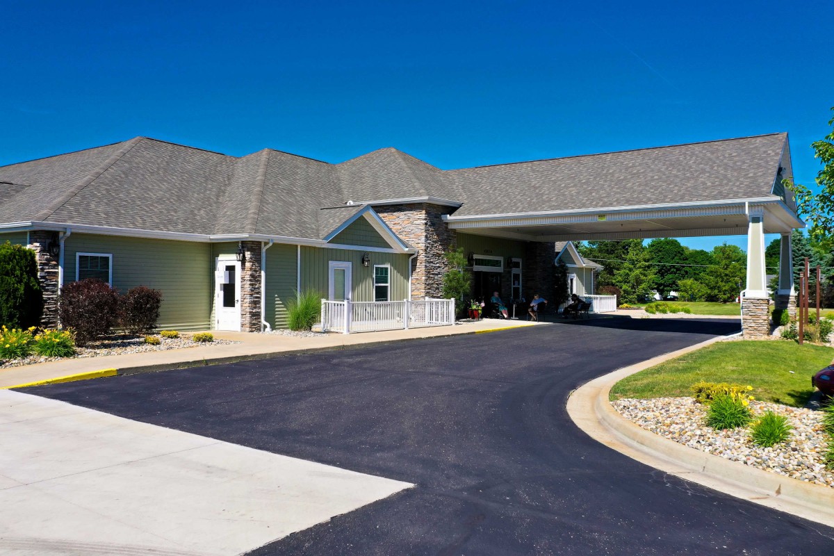Vicinia Gardens Assisted Living Of Fenton