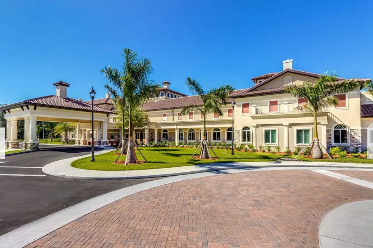 Discovery Village At Naples