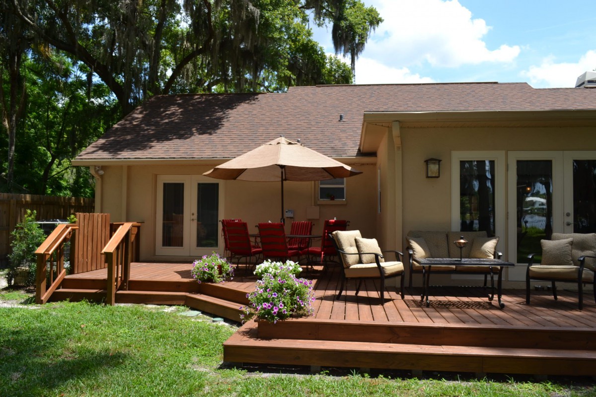 Home Space Assisted Living on Cypress Lake