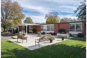 White Oak Manor - York