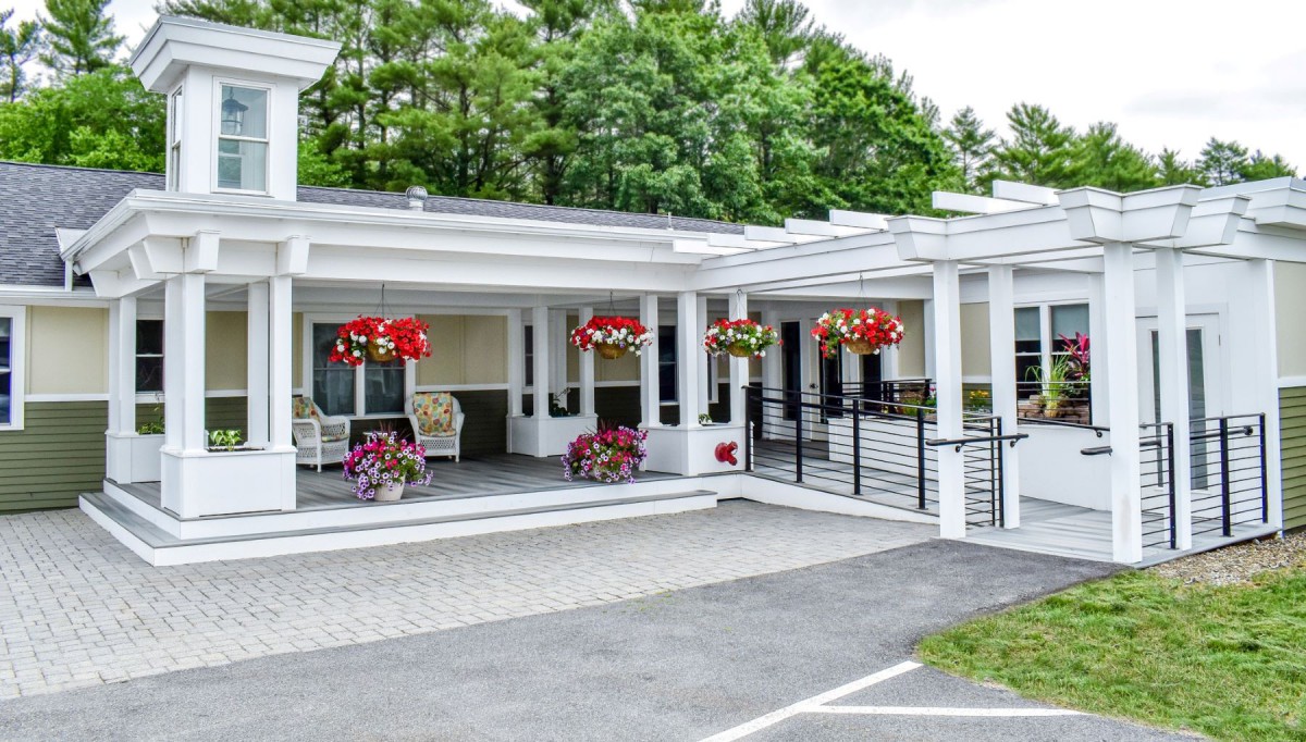Lamp Memory Care Center