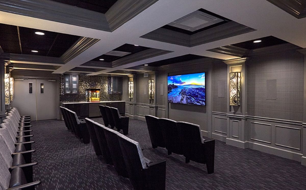 305 West End Assisted Living