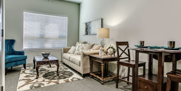 Colonial Oaks Senior Living at Campbell Park