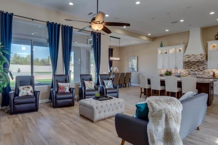 The Valencia Home