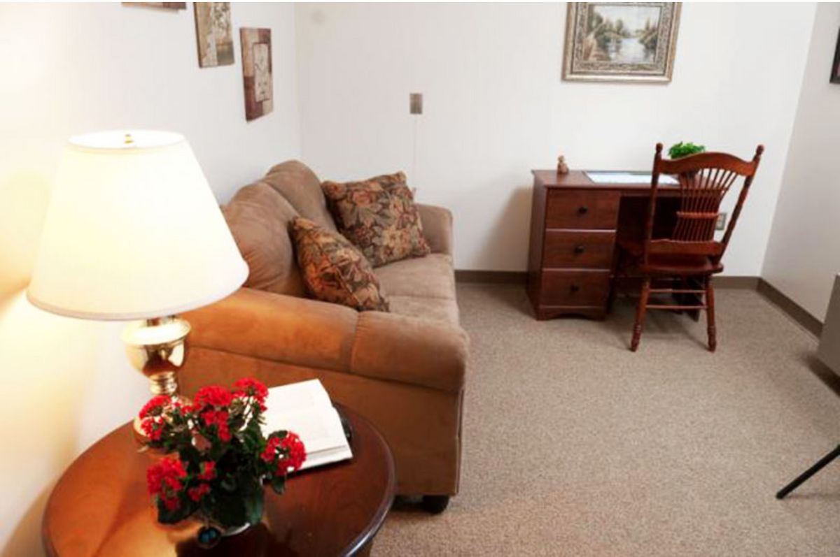 UHS Senior Living at Ideal