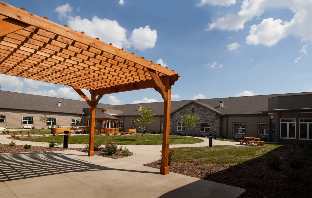 North Woods Village At Inverness Lake